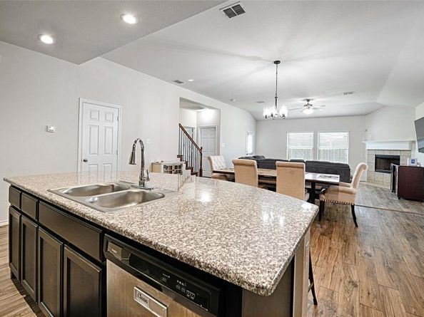 401  Sandhurst Drive , Crowley Texas 76036