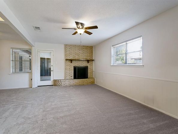 412  Franklin Drive , Euless Texas 76040
