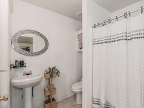 2238  College Avenue , Fort Worth Texas 76110