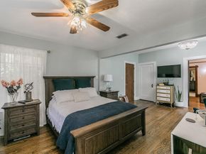 2238  College Avenue , Fort Worth Texas 76110