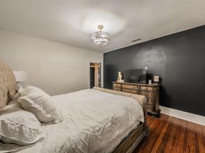 2238  College Avenue , Fort Worth Texas 76110