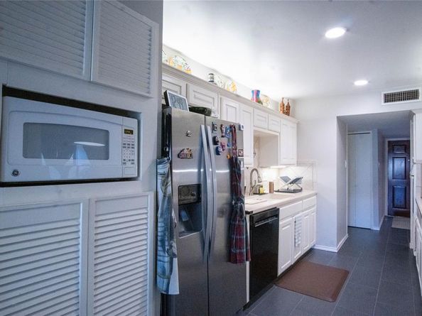 829  Cambridge Drive , Plano Texas 75023