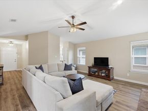 2513  Silver Creek Court , Garland Texas 75040