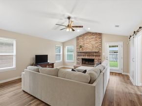 2513  Silver Creek Court , Garland Texas 75040