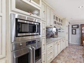 6079  Wonder Drive , Fort Worth Texas 76133