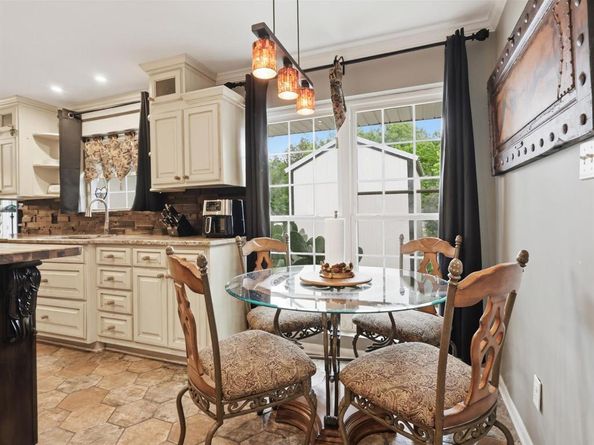 6079  Wonder Drive , Fort Worth Texas 76133