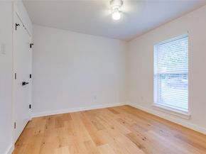 5014  Roundtable Lane , Garland Texas 75044