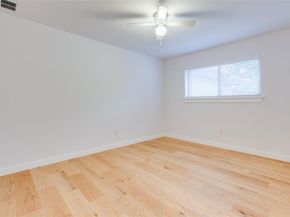 5014  Roundtable Lane , Garland Texas 75044