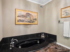 7276  Lupton Circle , Dallas Texas 75225