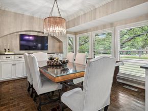 7276  Lupton Circle , Dallas Texas 75225