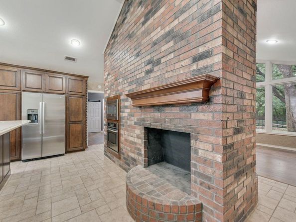 4500  Hacienda Drive , Arlington Texas 76017