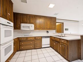 6727  Southpoint Drive , Dallas Texas 75248