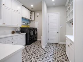 7720  La Haye Drive , Irving Texas 75063