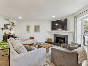 15910  Coolwood Drive  1046, Dallas Texas 75248