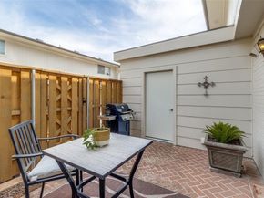 15910  Coolwood Drive  1046, Dallas Texas 75248