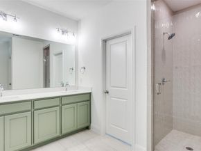 2712  Glasgow Way , Denton Texas 76207