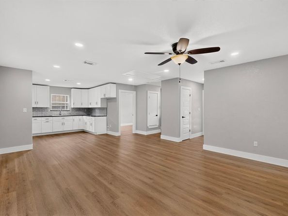 4819  Navajo Trail , Balch Springs Texas 75180