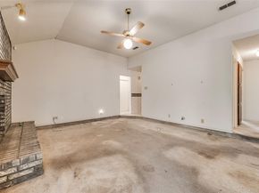 6010  Maple Leaf Drive , Arlington Texas 76017