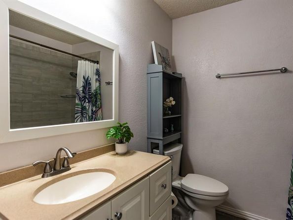 110 E Amberway Lane , Garland Texas 75040