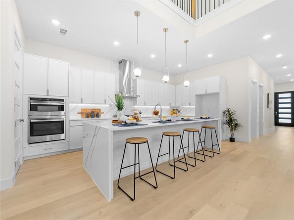 426  Martinique Avenue , Dallas Texas 75223