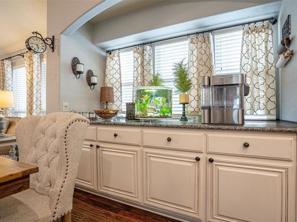 617  Fox Creek Trail , Fort Worth Texas 76131