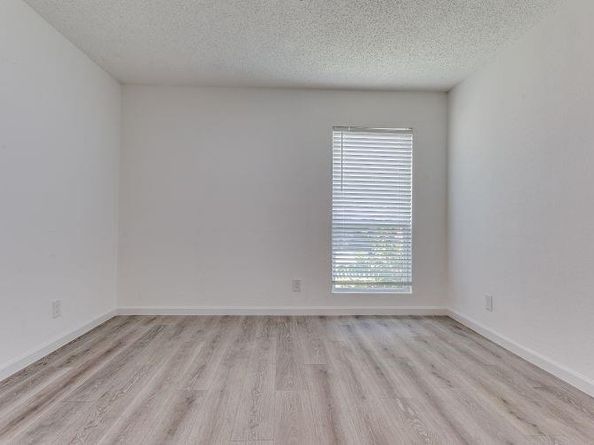 944  Old Orchard Road , Garland Texas 75041
