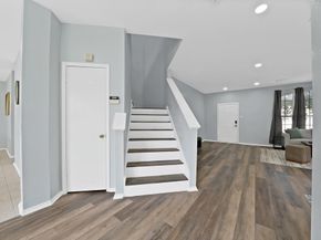 137  Heritage Drive , Crowley Texas 76036