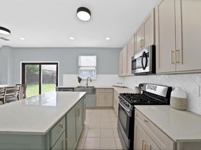 137  Heritage Drive , Crowley Texas 76036
