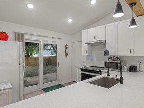 5523  Safari Trail , Arlington Texas 76018