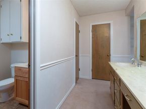 1008  Rocky Canyon Road , Arlington Texas 76012