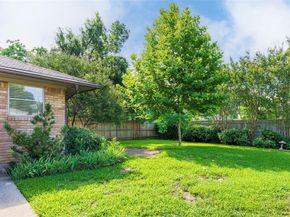 1008  Rocky Canyon Road , Arlington Texas 76012
