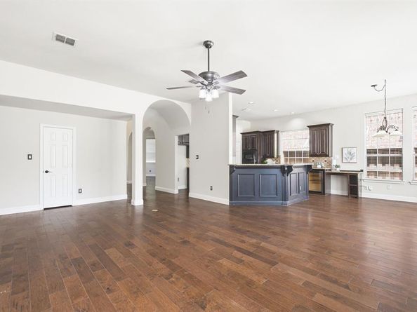 1511  Hunters Creek Drive , McKinney Texas 75072