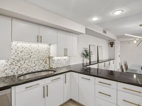 5200  Keller Springs Road  422, Dallas Texas 75248