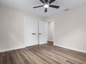 2807  Andrea Lane , Dallas Texas 75228