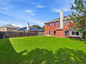 1703  Wolf Creek Drive , Arlington Texas 76018