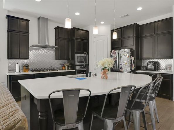4209  Whispering Willow Way , Arlington Texas 76005