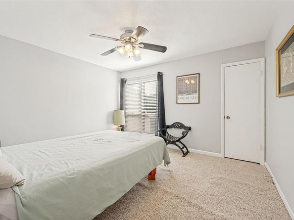 3045  Park Lane  1001, Dallas Texas 75220