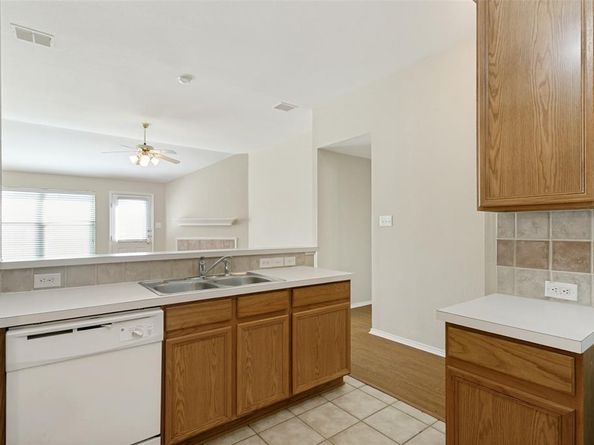 1512  Morin Drive , Denton Texas 76207
