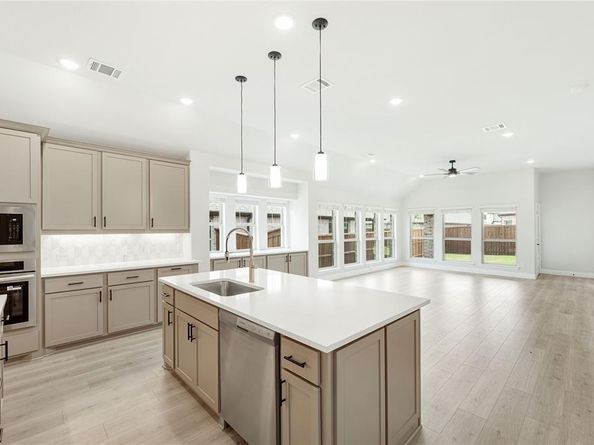 13124  Limestone Street , Providence Village Texas 76227