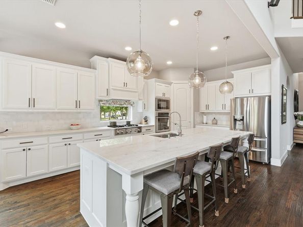 629  Sandy Lane , Flower Mound Texas 75022