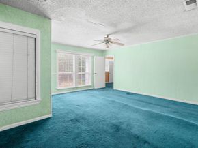 813  Truman Street , Arlington Texas 76011