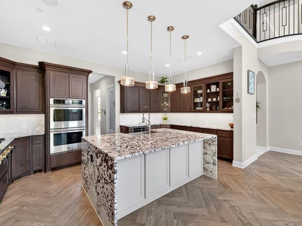 689  Dancing Water Drive , Frisco Texas 75036
