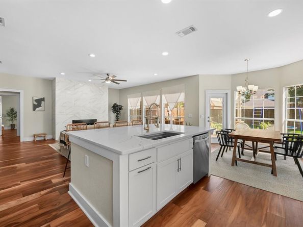1107  Springfield Lane , Allen Texas 75002
