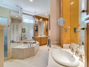 7111  Hill Forest Drive , Dallas Texas 75230