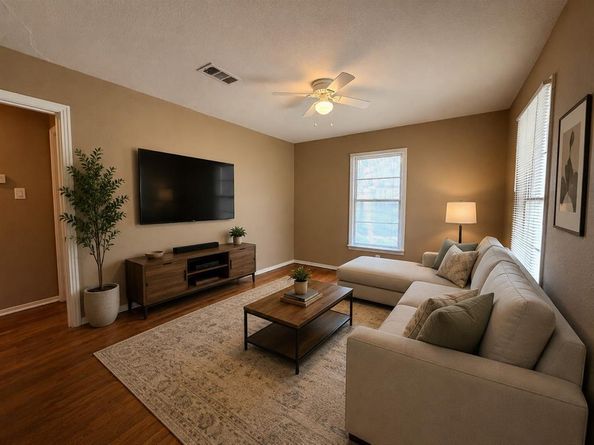 7132  Maple Park Drive , Richland Hills Texas 76118