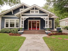 5621  Tremont Street , Dallas Texas 75214