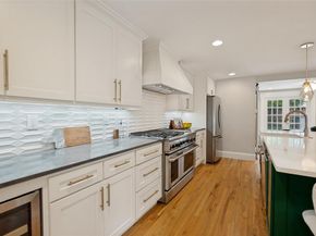 5621  Tremont Street , Dallas Texas 75214