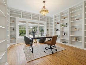 5621  Tremont Street , Dallas Texas 75214