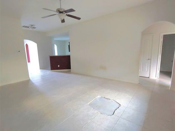 4917  Beaver Creek Avenue , Denton Texas 76207