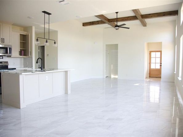 9432  PRAIRIEVIEW Drive , Crowley Texas 76134